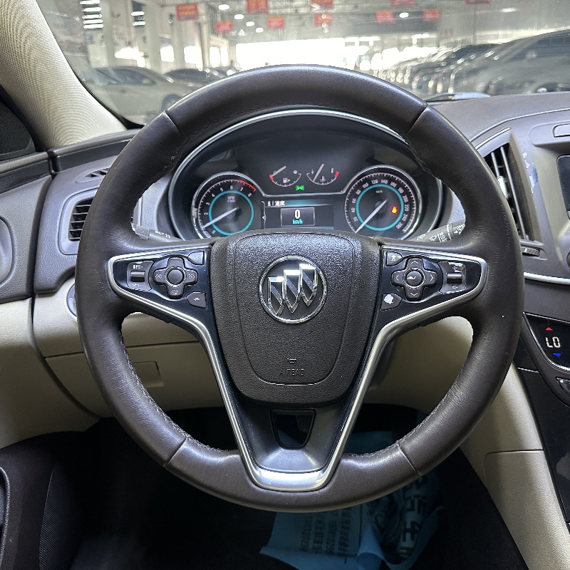 2015 Buick Regal: A Reliable and Stylish Midsize Sedan for Smart Buyers