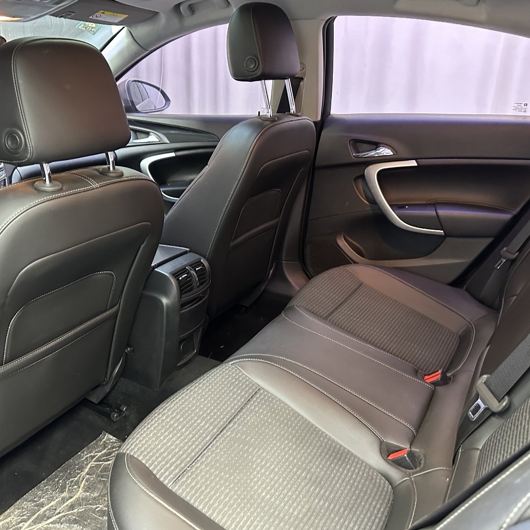 2017 Buick Regal: A Sophisticated and Reliable Midsize Sedan for Smart Buyers