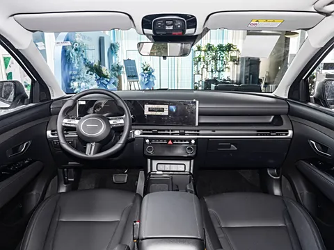 Hyundai Tucson: The Perfect Blend of Style, Comfort, and Advanced Technology