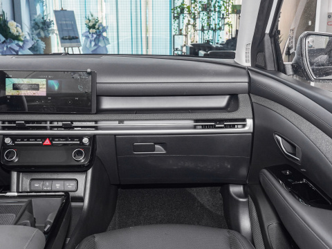 Hyundai Tucson: The Perfect Blend of Style, Comfort, and Advanced Technology