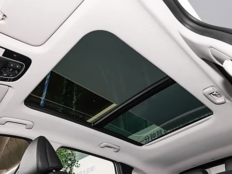 Hyundai Tucson: The Perfect Blend of Style, Comfort, and Advanced Technology