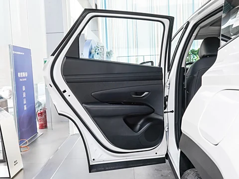 Hyundai Tucson: The Perfect Blend of Style, Comfort, and Advanced Technology