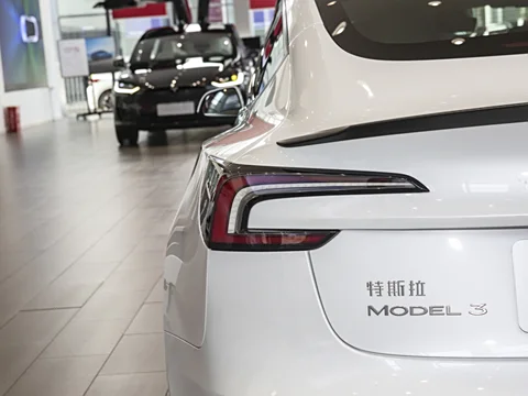 Tesla Model 3 Highland - Long Range EV Sedan | Autopilot | Global Export Available