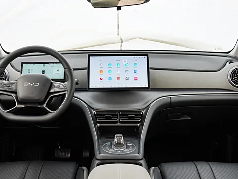 BYD Ocean Sealion 05 DM-i