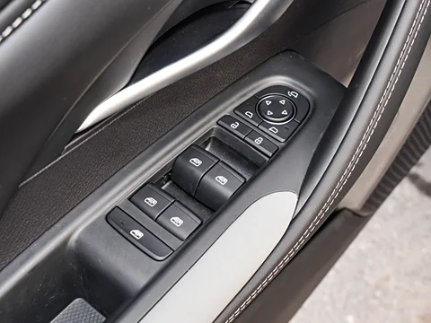 BYD Ocean Sealion 05 DM-i