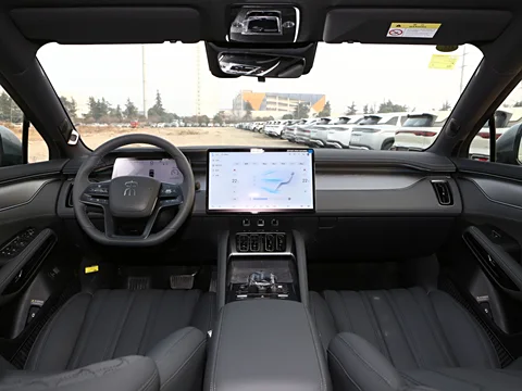  Electric SUV 2025