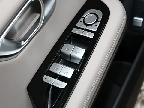  2025 BYD Han EV