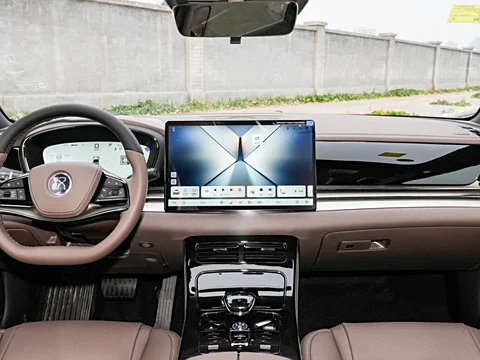  2025 BYD Han DM-i