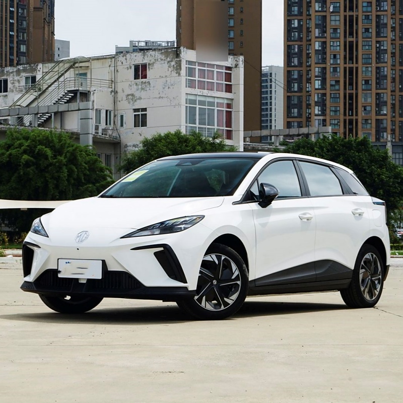 The MG4 by MG is setting new standards in the electric vehicle market by offering a blend of innovative technology, high-performance capabilities, and smart connectivity. This model features a modern 
