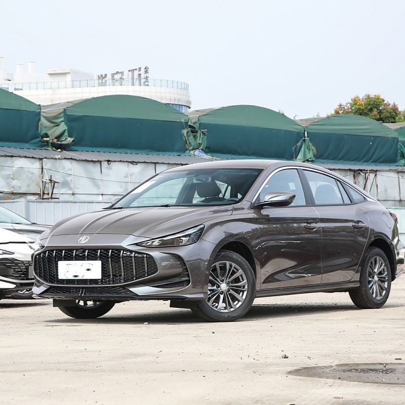 The MG5 by MG is redefining the compact estate segment by offering a perfect blend of electric efficiency, spacious design, and cutting-edge technology. This model features a sleek exterior, a roomy a