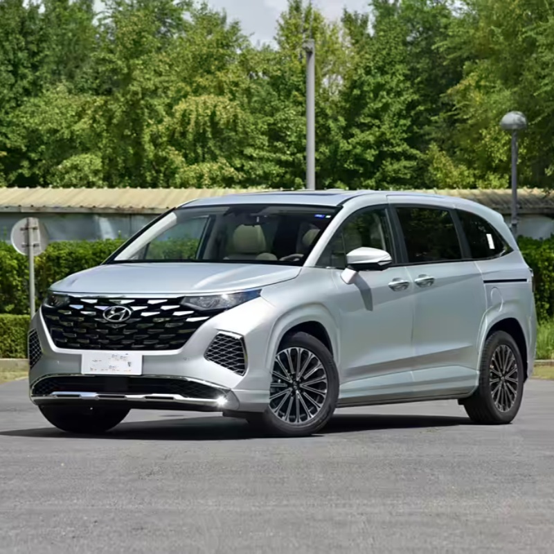 The 2024 Hyundai Kona sets new standards in the compact SUV segment by offering a blend of cutting-edge technology, bold exterior design, and interior versatility. This model comes equipped with state