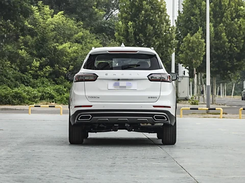  Chery Tiggo 8