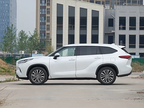 Toyota Highlander features