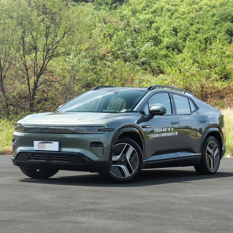 The Changan QiYuan E07 offers a perfect balance of technology, performance, and eco-friendly driving. With its impressive electric range, sleek design, and smart tech integration, the E07 delivers a s