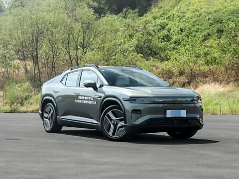 Changan E07