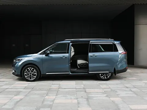 Kia Carnival export