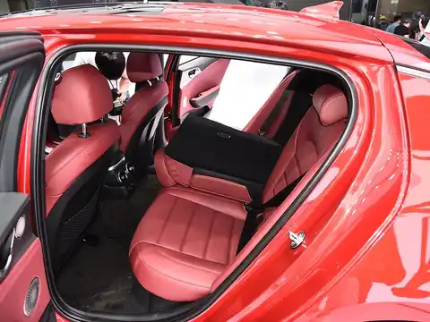 Kia Stinger export