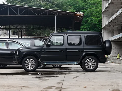 Mercedes G-Class export