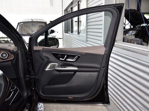 Mercedes EQE SUV export 