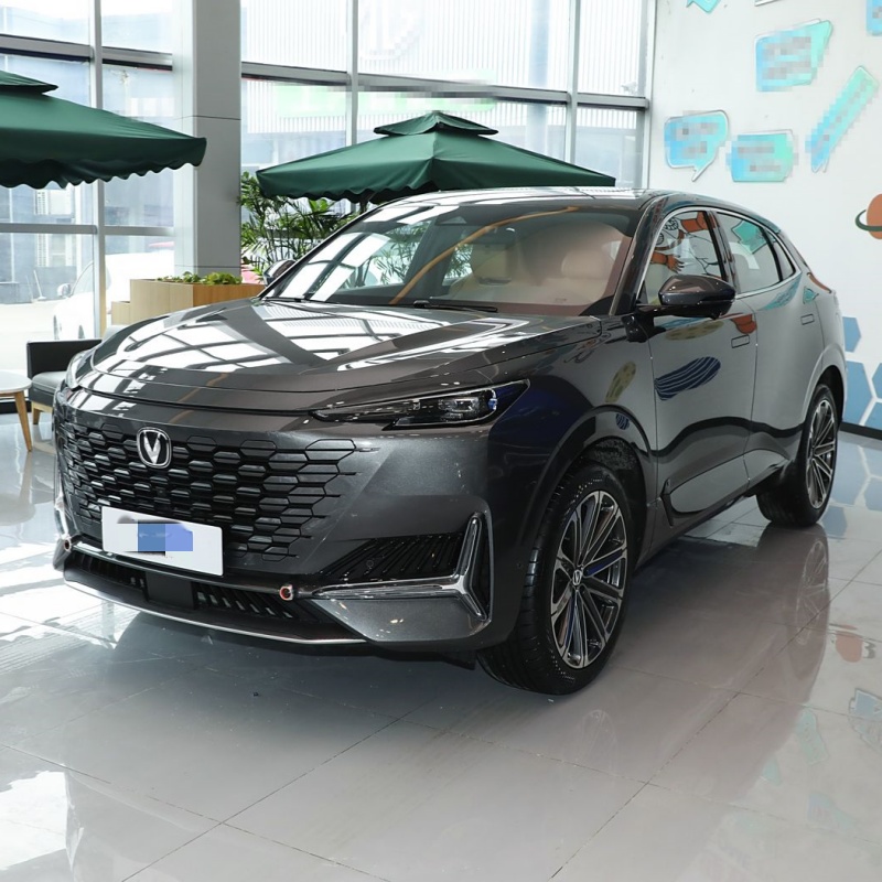 The Changan UNI-K is a top-searched futuristic SUV, blending bold design, smart technology, and premium comfort. Ideal for global buyers seeking innovation and luxury in a versatile midsize SUV.